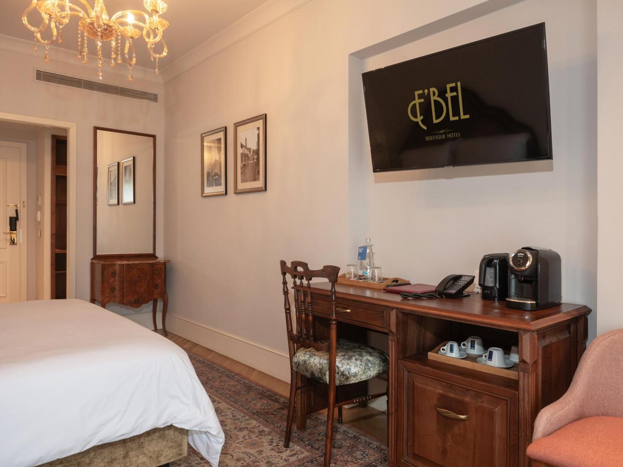 Ebel Boutique Hotel Tiranë Luaran gambar
