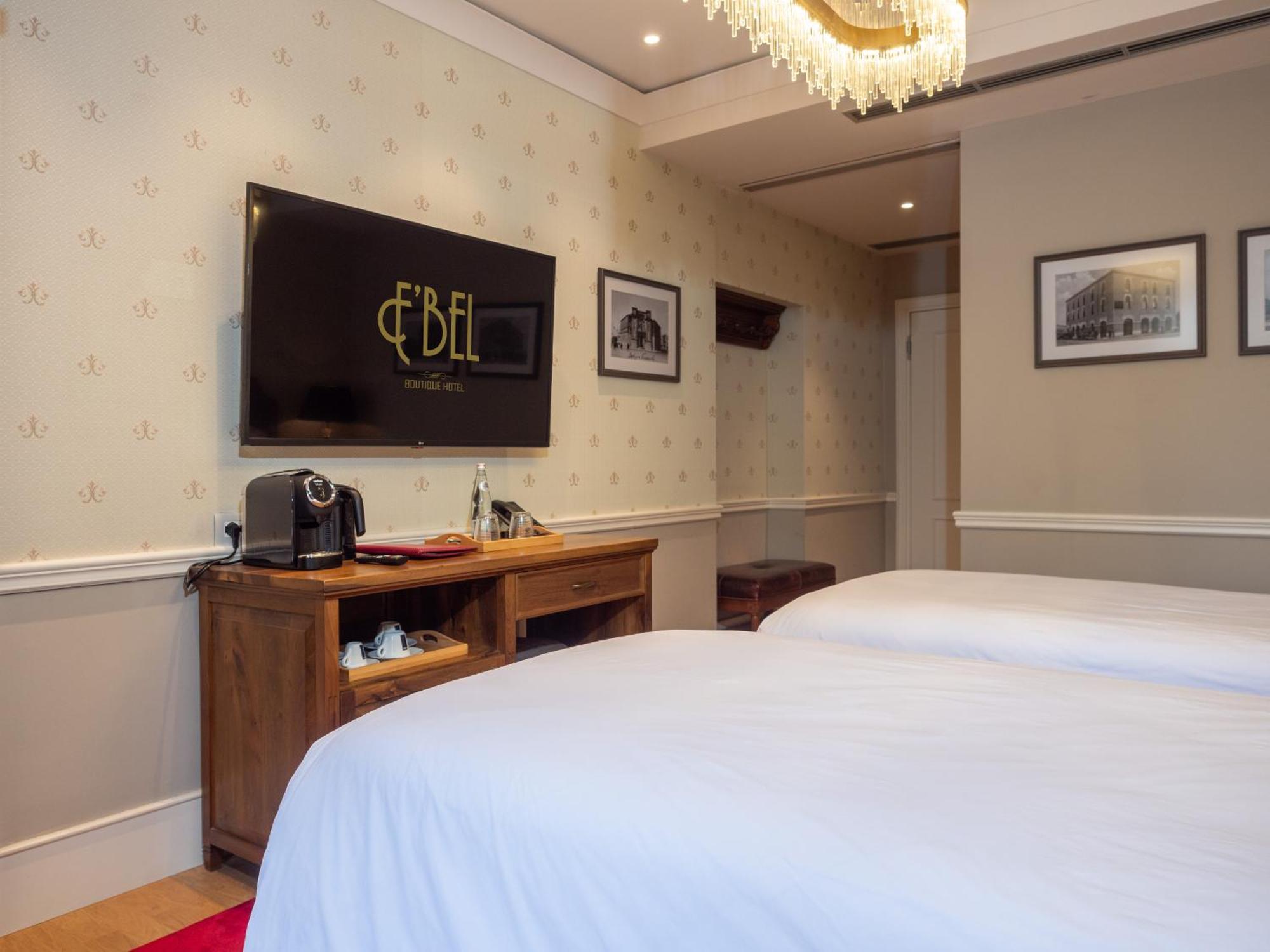 Ebel Boutique Hotel Tiranë Luaran gambar