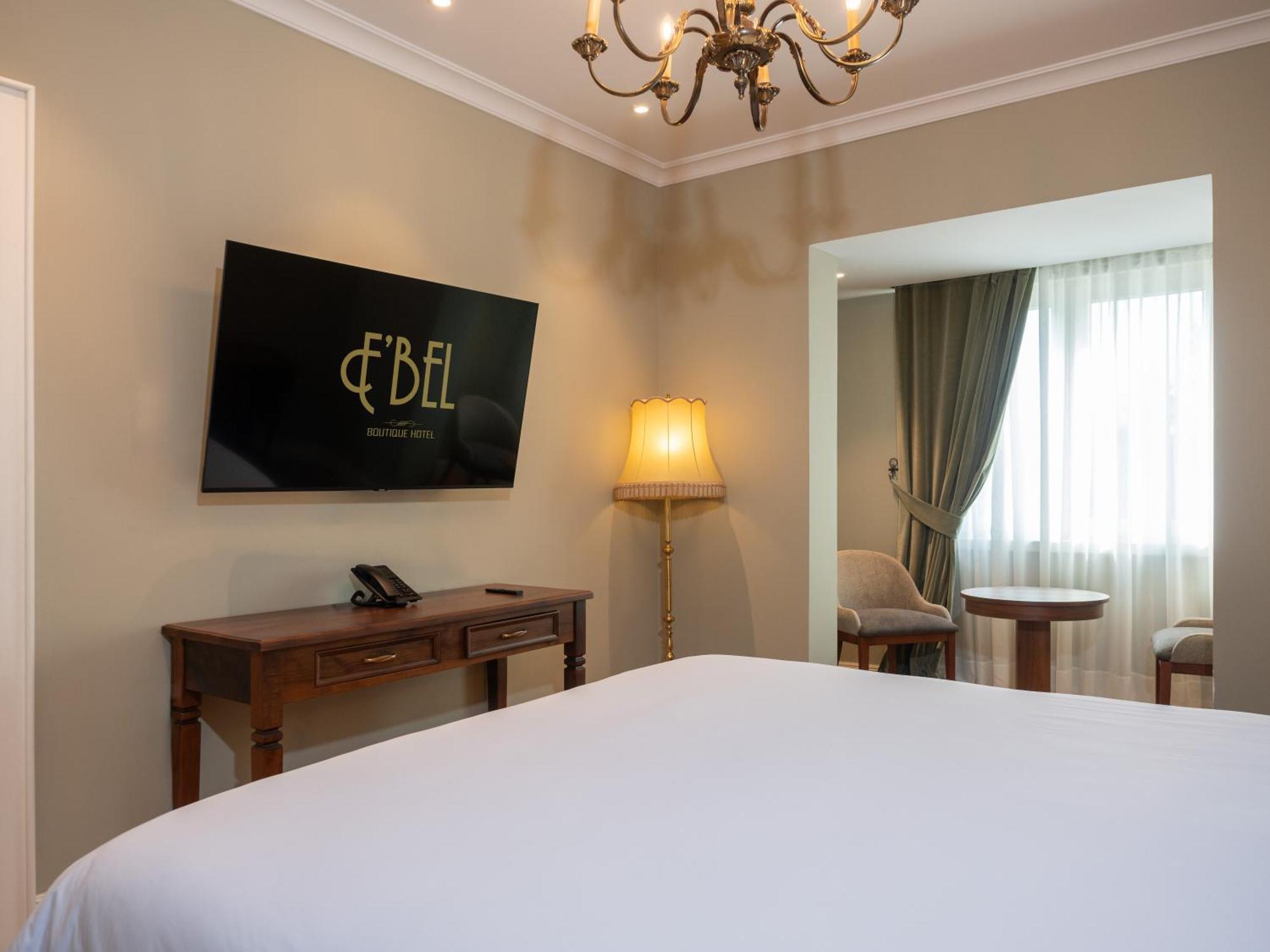 Ebel Boutique Hotel Tiranë Luaran gambar