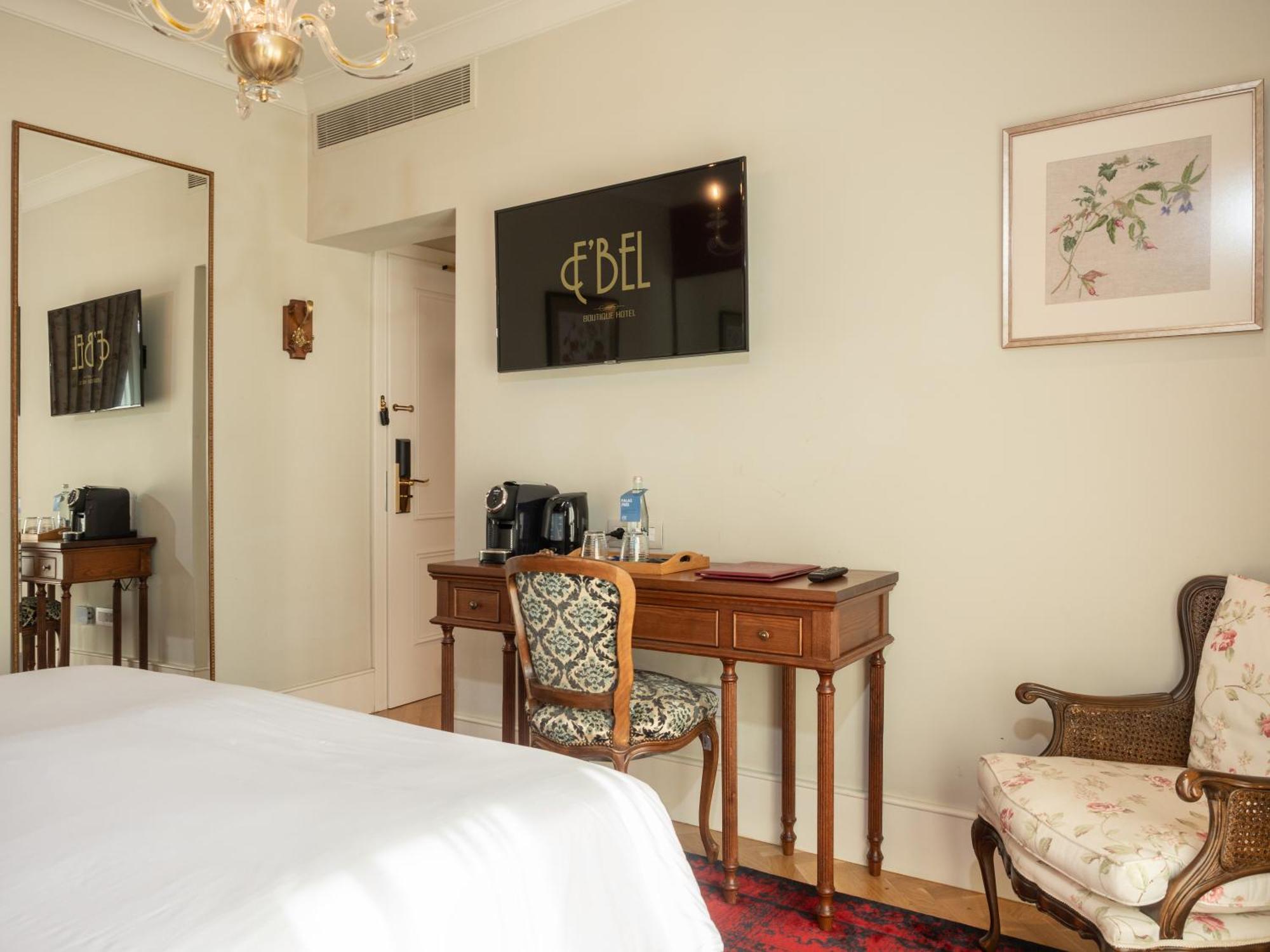 Ebel Boutique Hotel Tiranë Luaran gambar