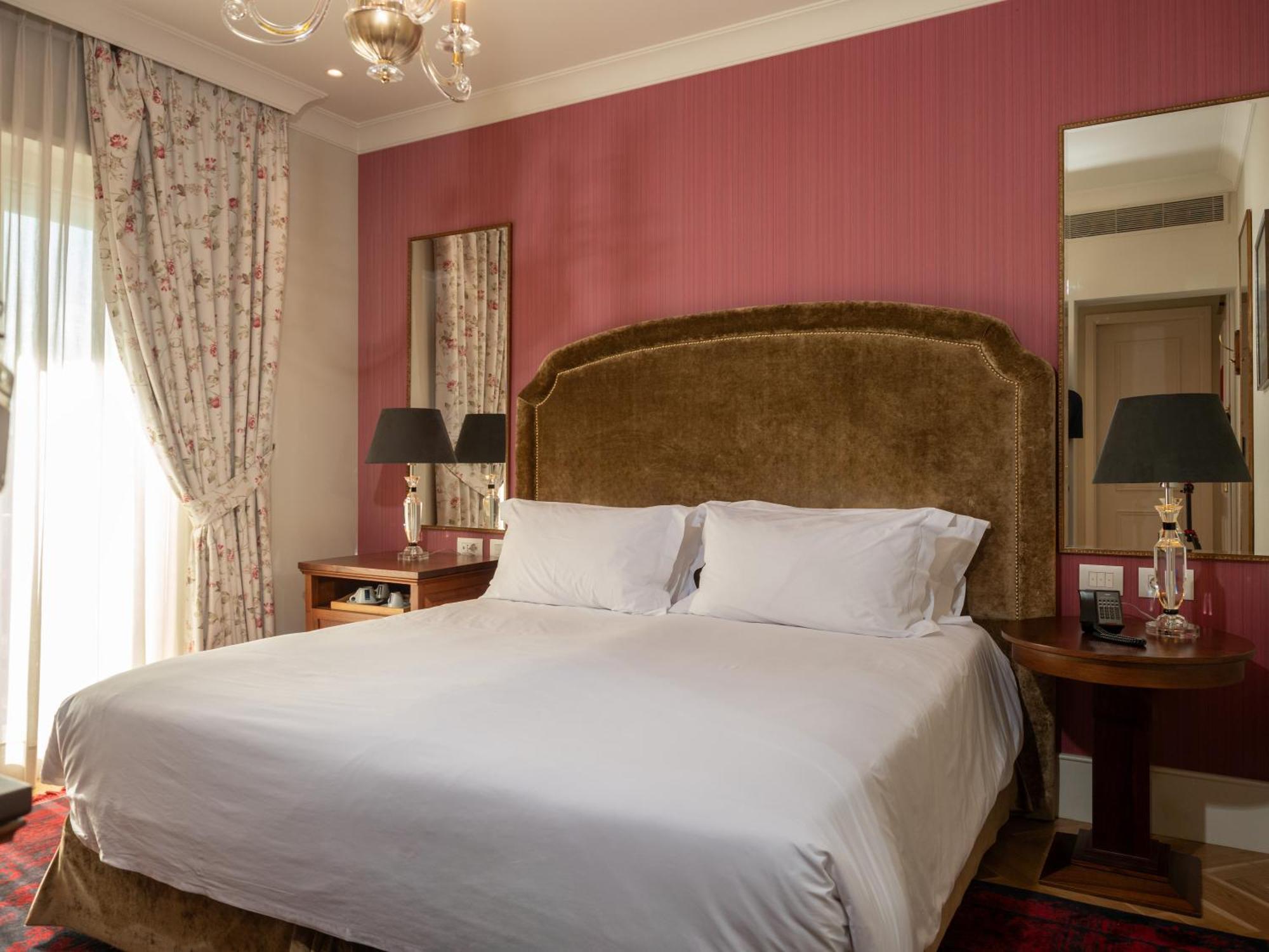 Ebel Boutique Hotel Tiranë Luaran gambar